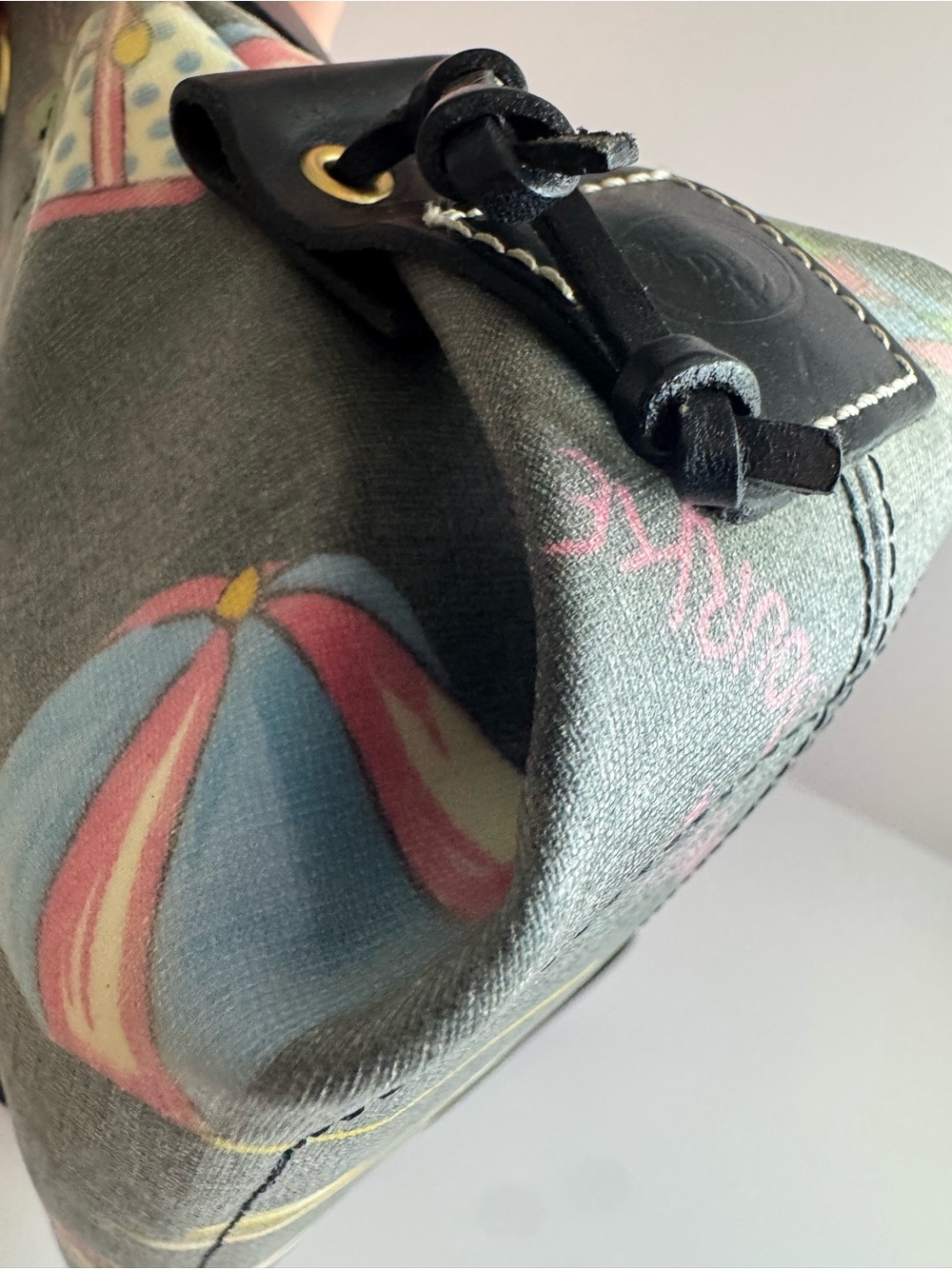 #326 Dooney & Bourke Y2K Summer Beach Tassel Coated Canvas & Leather Two Way Bag - Picture 9 of 14